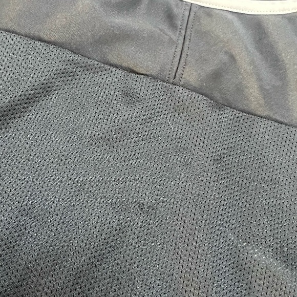 Mens Nike Dri-Fit Shirt - Picture 6 of 6